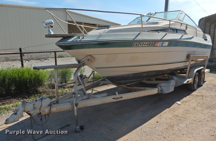 image for item DK2240 1988 Sea Ray 230 Weekender  boat