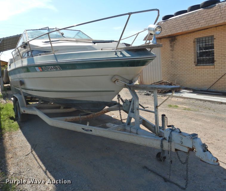 image for item DK2240 1988 Sea Ray 230 Weekender  boat