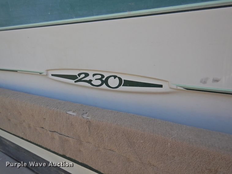 image for item DK2240 1988 Sea Ray 230 Weekender  boat