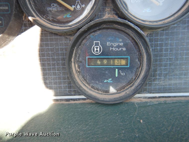 image for item DK2240 1988 Sea Ray 230 Weekender  boat