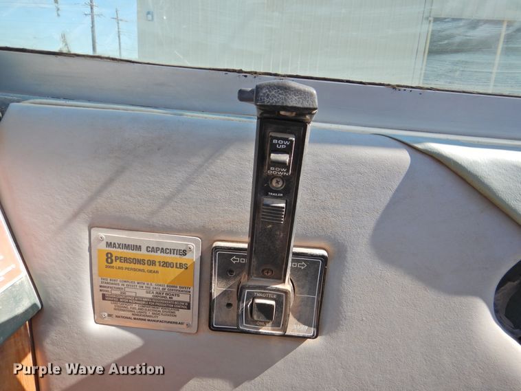 image for item DK2240 1988 Sea Ray 230 Weekender  boat