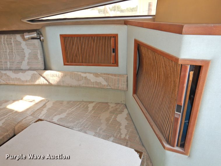 image for item DK2240 1988 Sea Ray 230 Weekender  boat