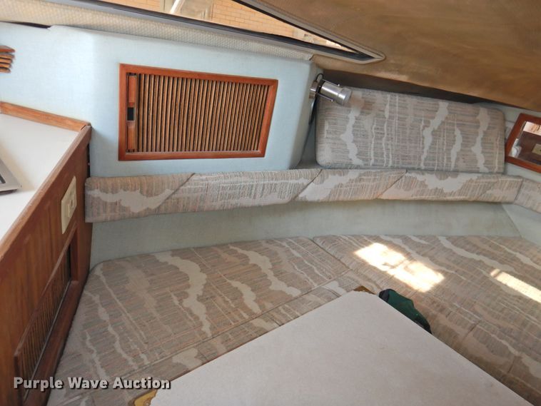 image for item DK2240 1988 Sea Ray 230 Weekender  boat