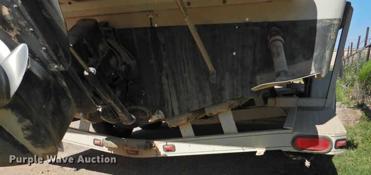 image for item DK2240 1988 Sea Ray 230 Weekender  boat