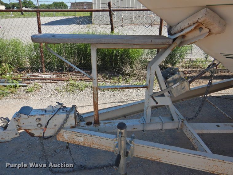 image for item DK2240 1988 Sea Ray 230 Weekender  boat