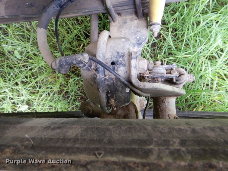 image for item DK5697 2005 International 4300  truck cab and chassis