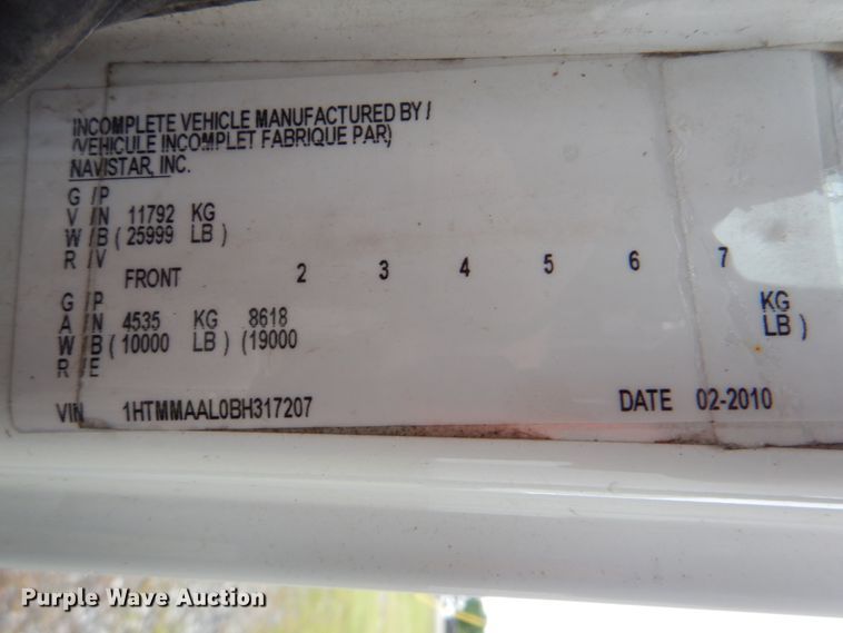 image for item DK5699 2011 International 4300  truck cab and chassis