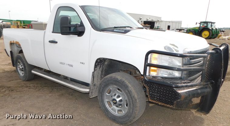 image for item DK8553 2011 Chevrolet Silverado 2500HD  pickup truck