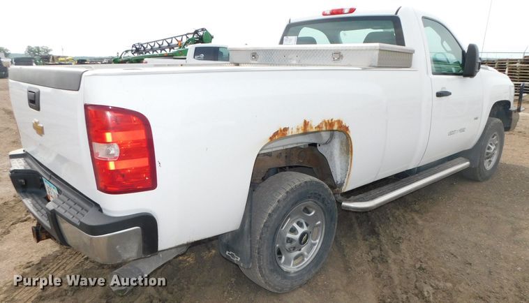 image for item DK8553 2011 Chevrolet Silverado 2500HD  pickup truck