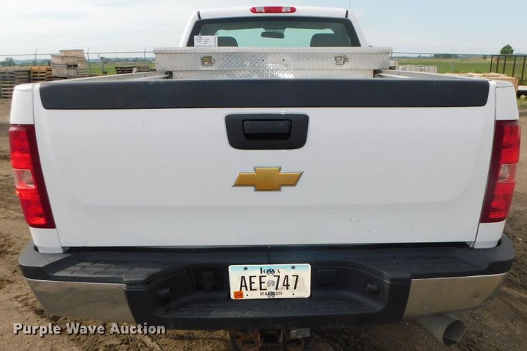 image for item DK8553 2011 Chevrolet Silverado 2500HD  pickup truck