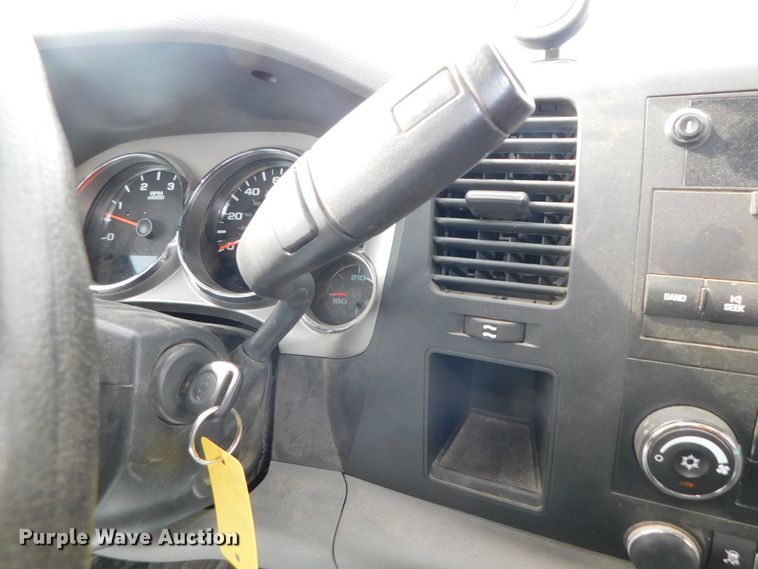 image for item DK8553 2011 Chevrolet Silverado 2500HD  pickup truck