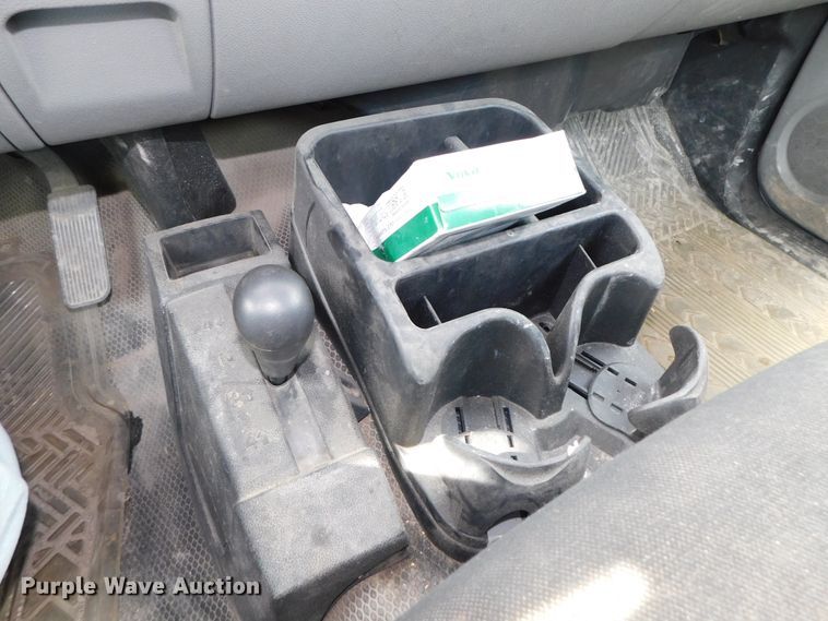 image for item DK8553 2011 Chevrolet Silverado 2500HD  pickup truck