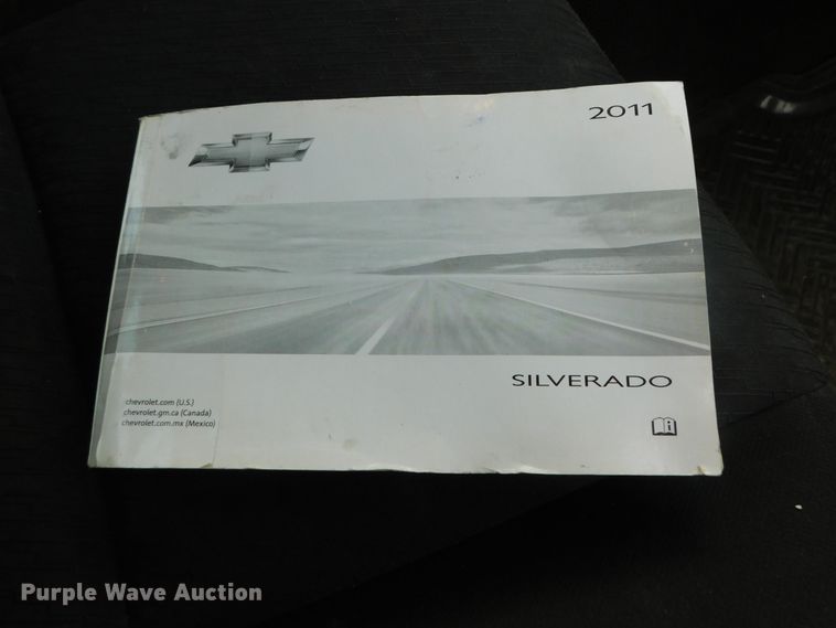 image for item DK8553 2011 Chevrolet Silverado 2500HD  pickup truck