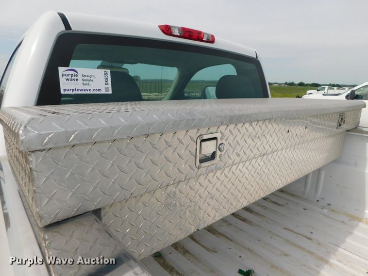 image for item DK8553 2011 Chevrolet Silverado 2500HD  pickup truck