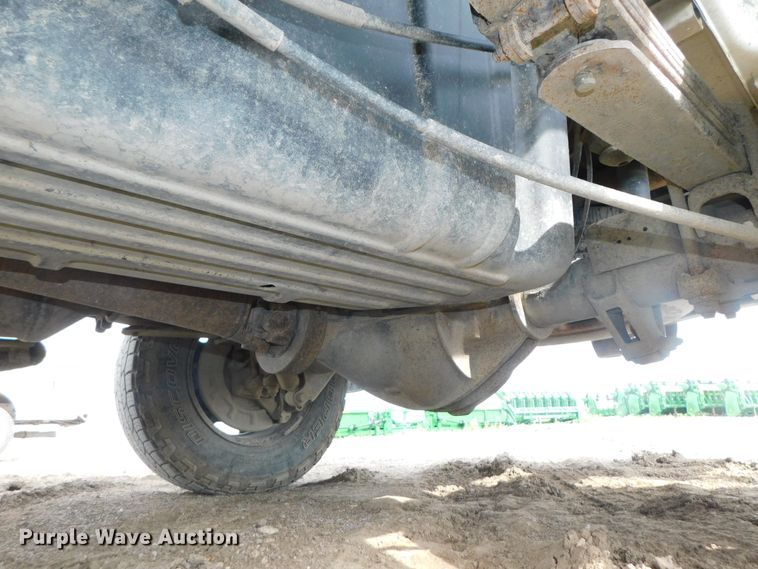 image for item DK8553 2011 Chevrolet Silverado 2500HD  pickup truck