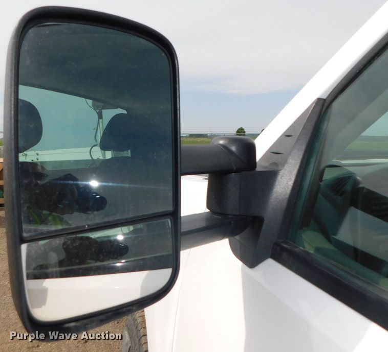 image for item DK8554 2011 Chevrolet Silverado 2500HD  utility bed pickup truck