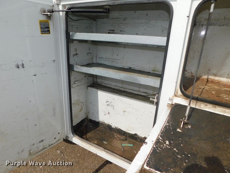 image for item DK8554 2011 Chevrolet Silverado 2500HD  utility bed pickup truck