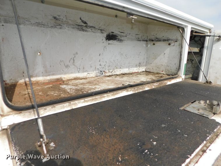 image for item DK8554 2011 Chevrolet Silverado 2500HD  utility bed pickup truck