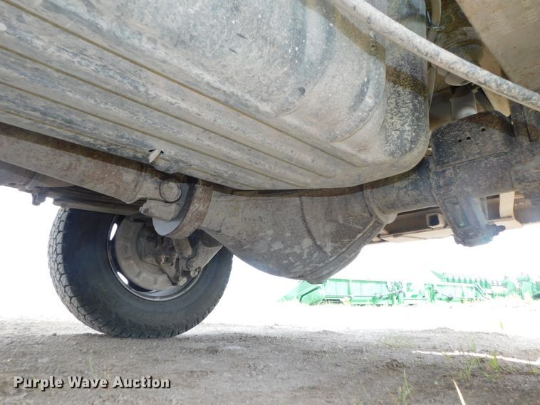 image for item DK8554 2011 Chevrolet Silverado 2500HD  utility bed pickup truck