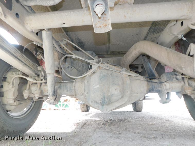 image for item DK8554 2011 Chevrolet Silverado 2500HD  utility bed pickup truck