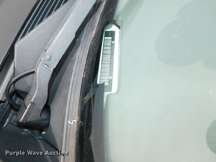 image for item DK8554 2011 Chevrolet Silverado 2500HD  utility bed pickup truck