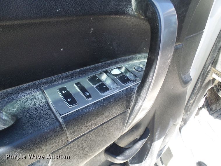 image for item DL0988 2011 Chevrolet Silverado 1500  Ext. Cab pickup truck