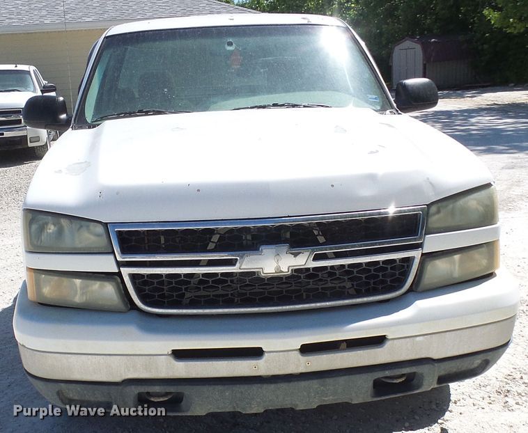 image for item DL0989 2006 Chevrolet Silverado 1500  pickup truck