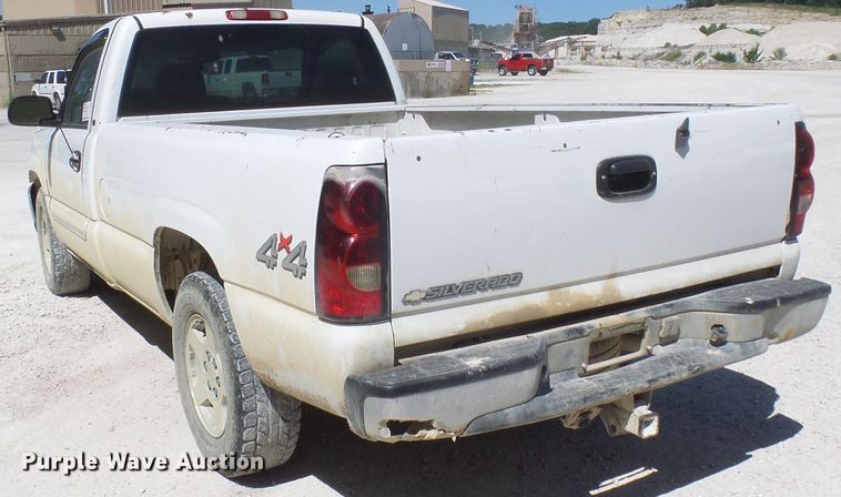 image for item DL0989 2006 Chevrolet Silverado 1500  pickup truck