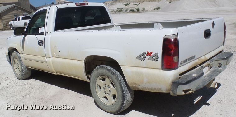image for item DL0989 2006 Chevrolet Silverado 1500  pickup truck