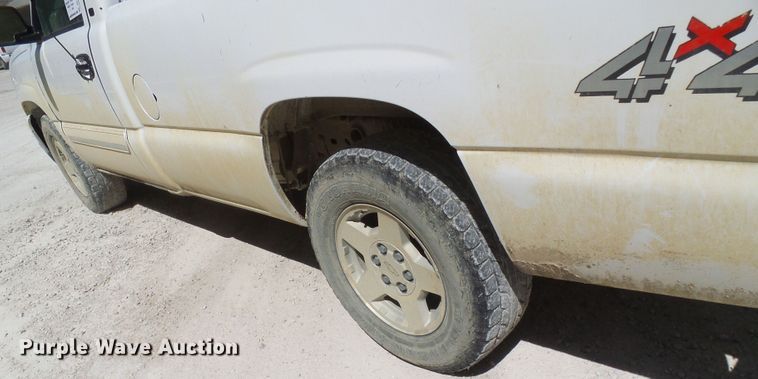 image for item DL0989 2006 Chevrolet Silverado 1500  pickup truck