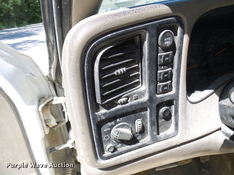 image for item DL0989 2006 Chevrolet Silverado 1500  pickup truck