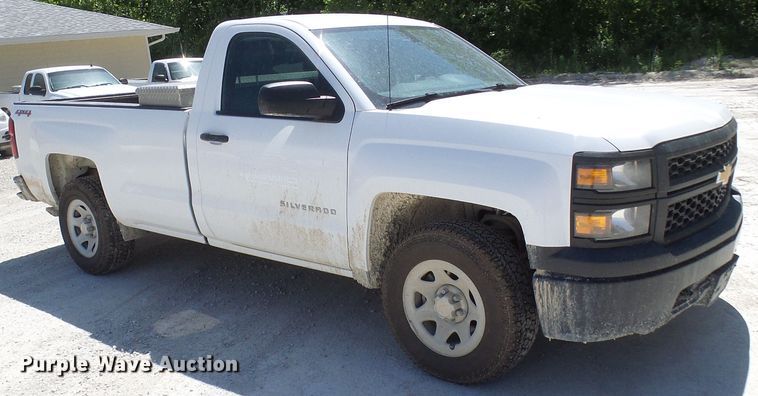image for item DL0990 2015 Chevrolet Silverado 1500  pickup truck