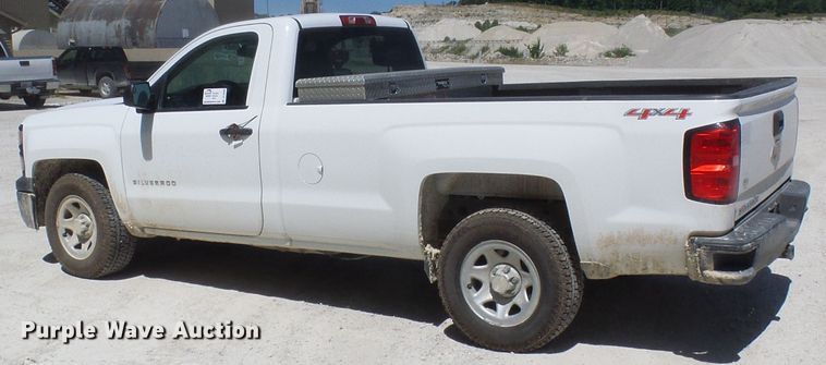 image for item DL0990 2015 Chevrolet Silverado 1500  pickup truck