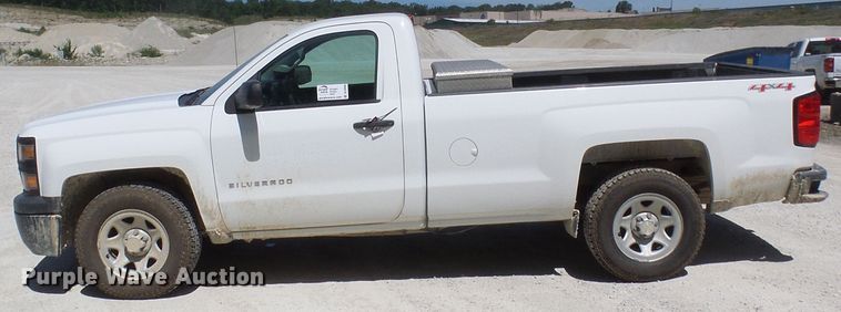 image for item DL0990 2015 Chevrolet Silverado 1500  pickup truck