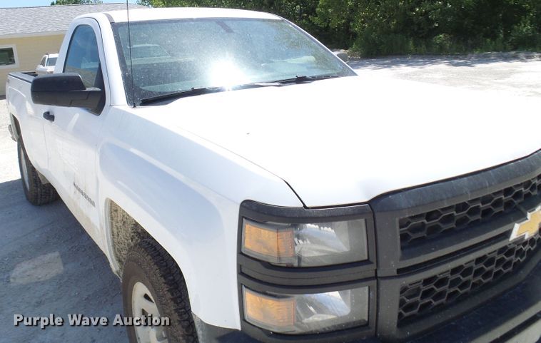 image for item DL0990 2015 Chevrolet Silverado 1500  pickup truck