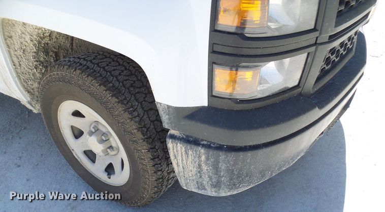 image for item DL0990 2015 Chevrolet Silverado 1500  pickup truck