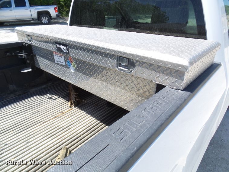image for item DL0990 2015 Chevrolet Silverado 1500  pickup truck