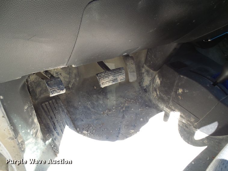 image for item DL0990 2015 Chevrolet Silverado 1500  pickup truck