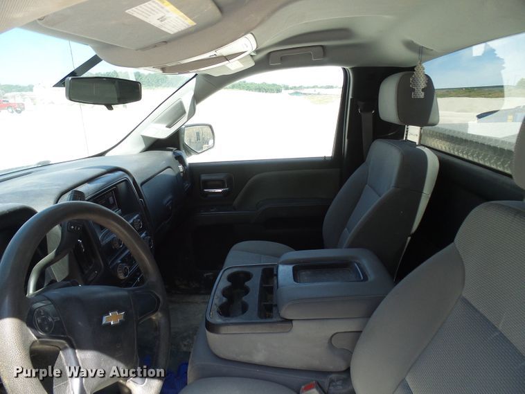 image for item DL0990 2015 Chevrolet Silverado 1500  pickup truck