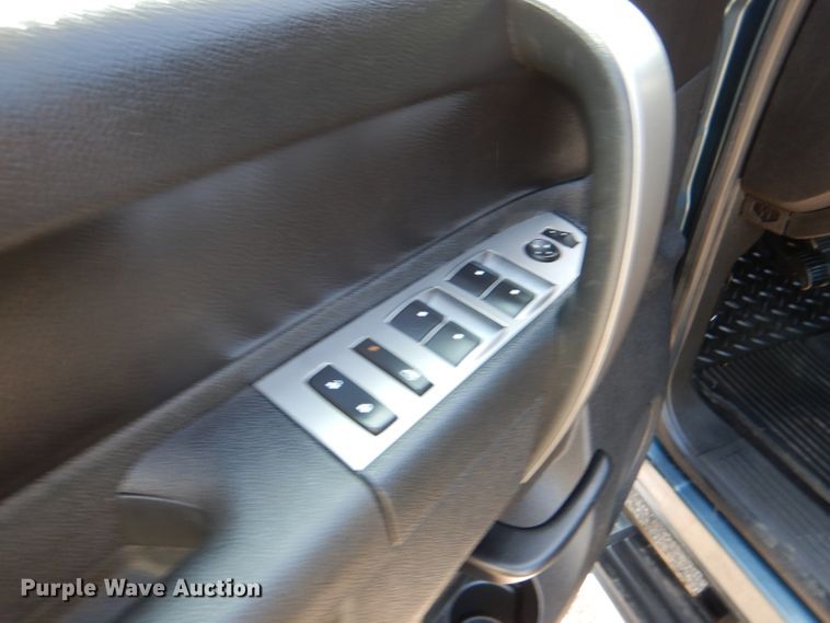 image for item DL2740 2012 Chevrolet Silverado 1500  Crew Cab pickup truck