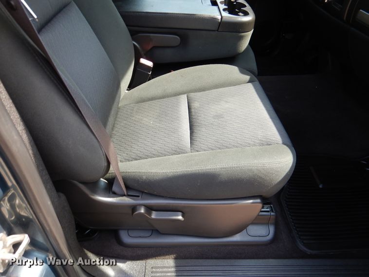 image for item DL2740 2012 Chevrolet Silverado 1500  Crew Cab pickup truck