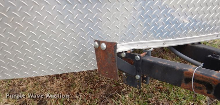 image for item DL4829 2005 Haulmark LH7X22 enclosed cargo trailer