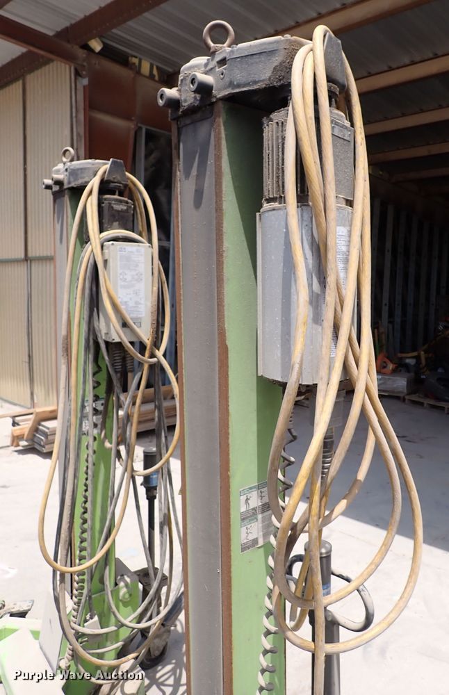 image for item DL7568 (4) ARI Hetra HDML-8 column lifts