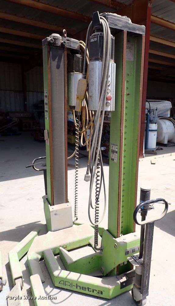 image for item DL7568 (4) ARI Hetra HDML-8 column lifts