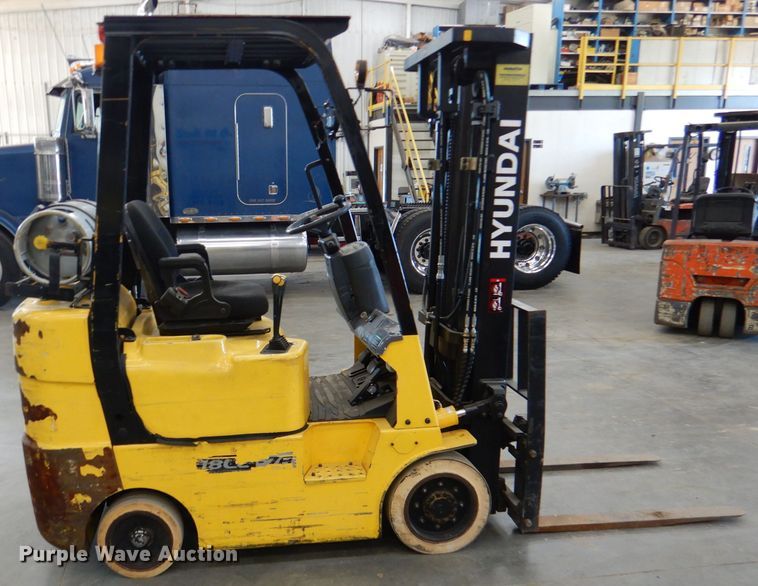 image for item DL8897 Hyundai 18LC-7A  forklift