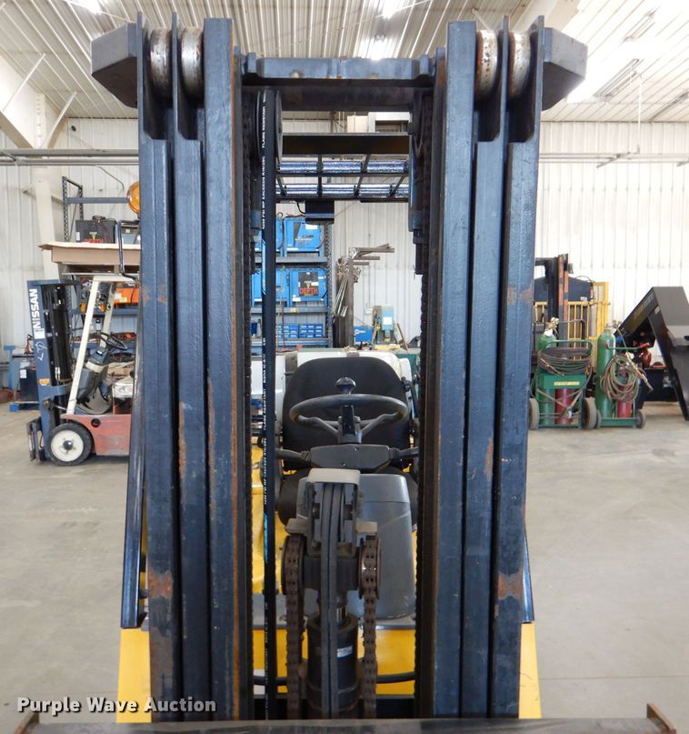 image for item DL8897 Hyundai 18LC-7A  forklift