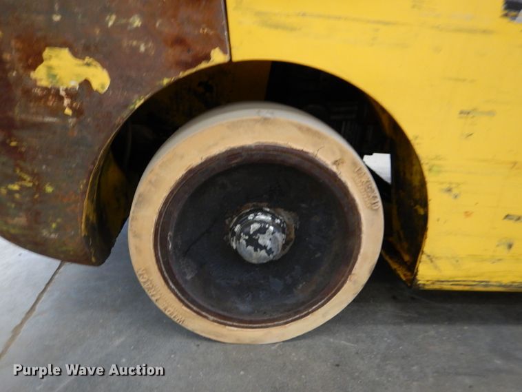 image for item DL8897 Hyundai 18LC-7A  forklift