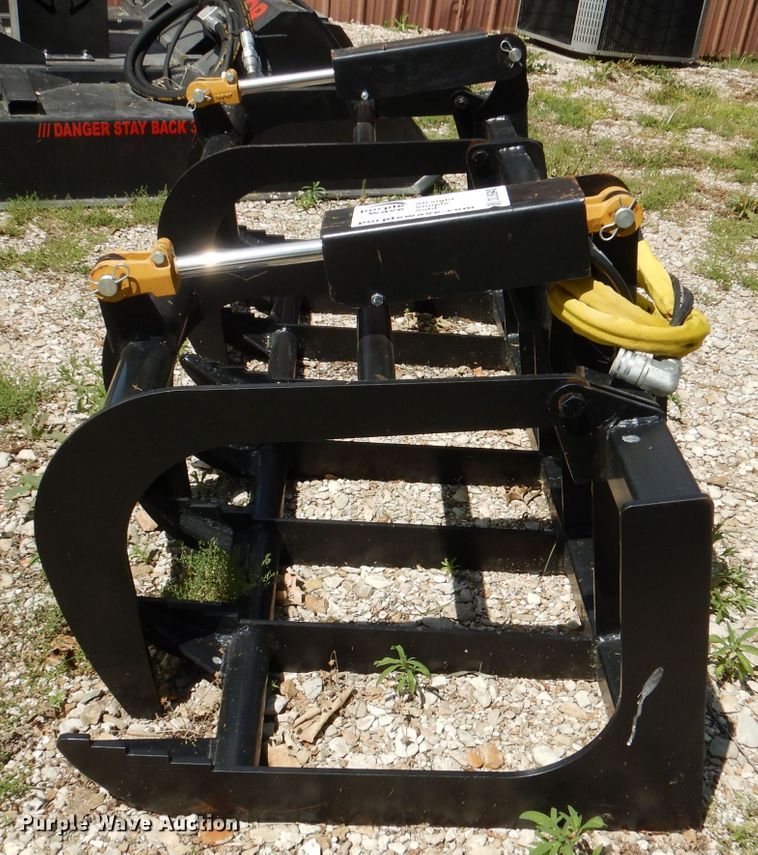 image for item DL8940 76"W skid steer grapple bucket