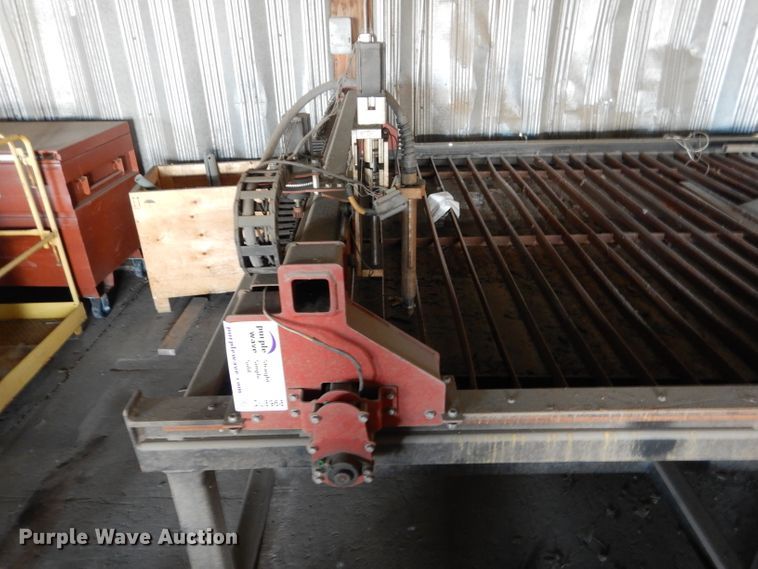 image for item DL8968 Plasma cutter