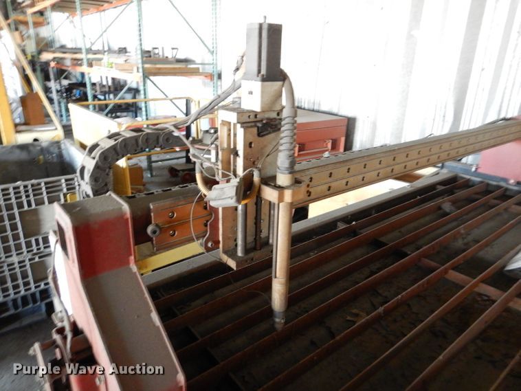 image for item DL8968 Plasma cutter